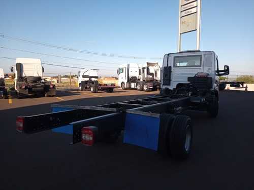 Imagem 6 de 6 de Volkswagen 11.180 - Delivery Prime