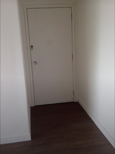 Imagem 5 de 8 de Sala Comercial Para Alugar Na Rua Irmã Pia, Jaguaré, São Paulo - Sp - Liv-11402