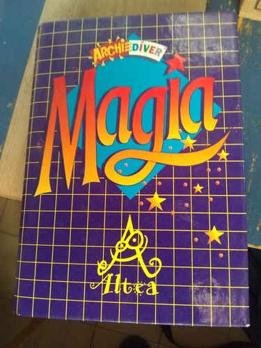 Libro De Magia Archie Diver. Antigüedad 25 Años