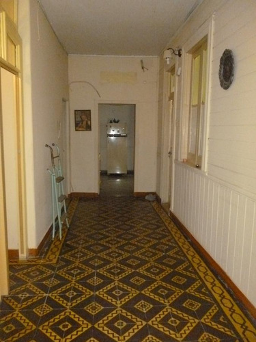 Casa En Venta - 3 Dormitorios 1 Baño - 450mts2 - Ensenada