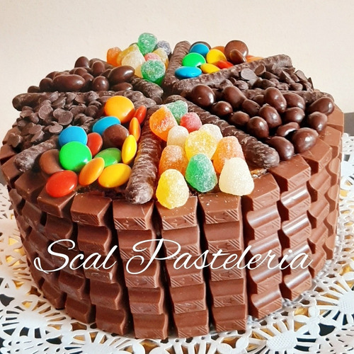 Chocotorta Clasica- Torta Decoradas Con Golosinas- Brownie