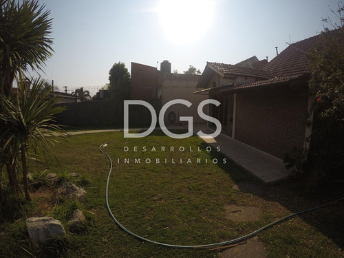 Casa 5 Ambientes En Venta En Banfield