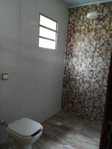 Chácara Com 04 Dormitórios, Edícula E Área Gourmet Em Itanha