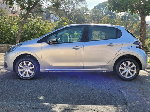 Peugeot 208 1.2 ACTIVE 12V FLEX 4P MANUAL