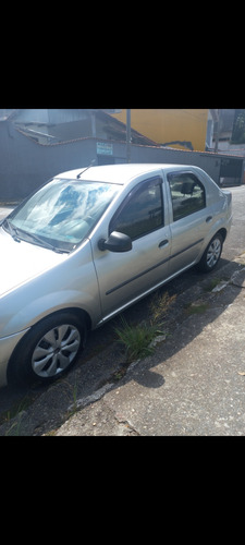 Renault Logan 1.6 Expression Hi-torque 4p