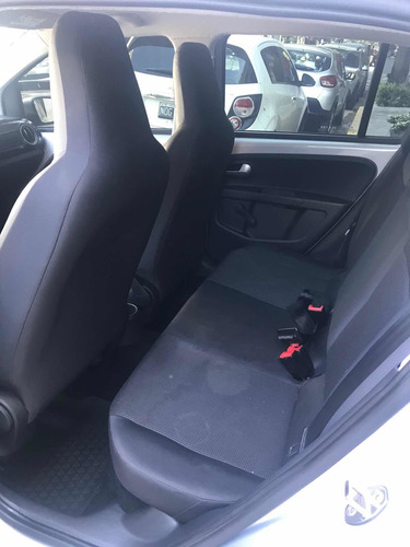 Volkswagen Up! 2014 1.0 High Up! 75cv 3 P