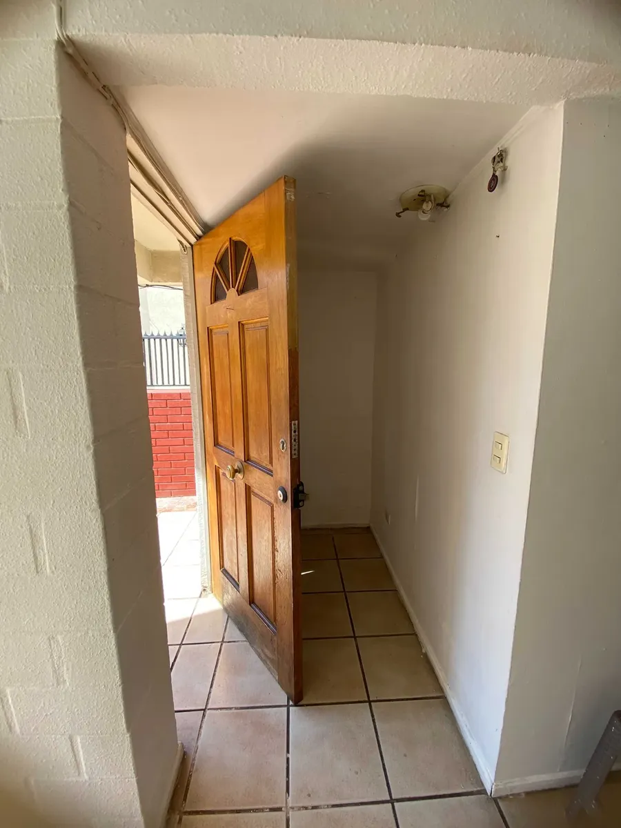 Imagen 2 de 24 de Oportunidad, Casa Recién Remodelada (176982)