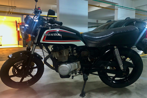 Honda Cb400 Custom