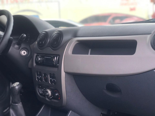 Imagem 10 de 12 de Renault Sandero Expression 1.6