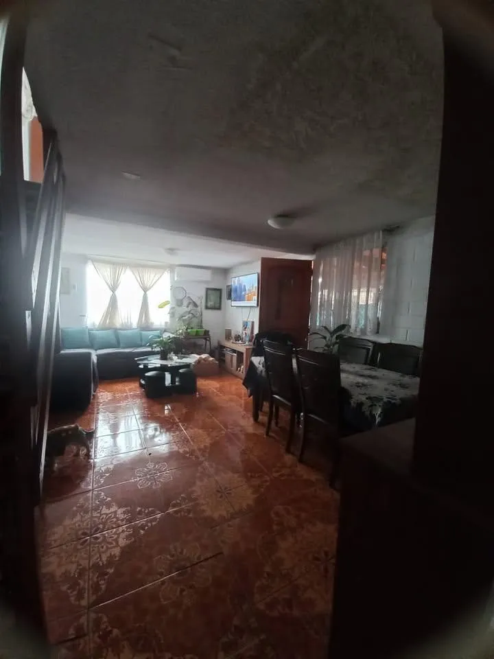 Imagen 5 de 14 de En Venta Acogedora Casa 4d 1b Quilicura