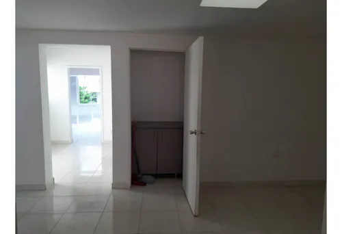 Local Segundo Piso En Arriendo Conquistadores Unicentro