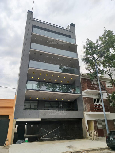 Departamento Semipiso 4 Ambientes  En Venta En Villa Luro, Capital Federal, Buenos Aires