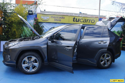 Imagen 9 de 25 de Toyota Rav4