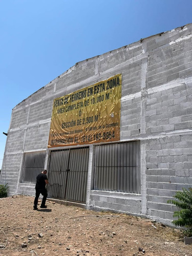 Terreno 10 Mil Metros Con Construcciones Como Bodegones Ideales Para Trailers O Maquinaria Pesada Gran Espacio!! Descuento En Efectivo