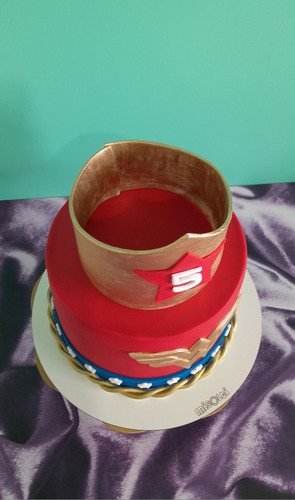 Torta Wonder Woman Mujer Maravilla