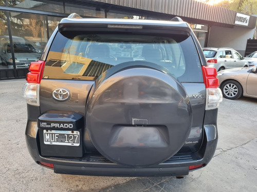 Imagen 4 de 13 de Toyota Land Cruiser Prado Vx