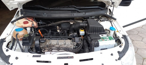 Imagem 8 de 15 de Vw/saveiro 1.6 Flex 2012 Com Rodas De Liga