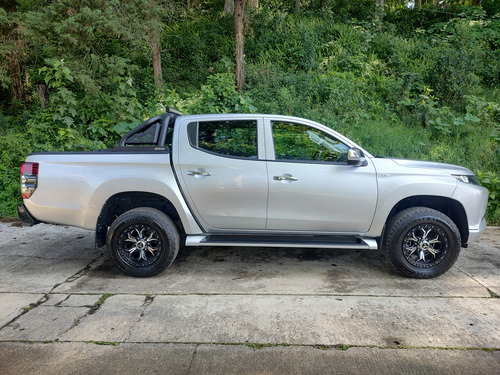Mitsubishi L200 2.5 Di-d Cabina Doble 4x4 Mt