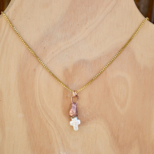 Collar Cruz De Perla Natural, Cadena Acero Dorada, Cod1
