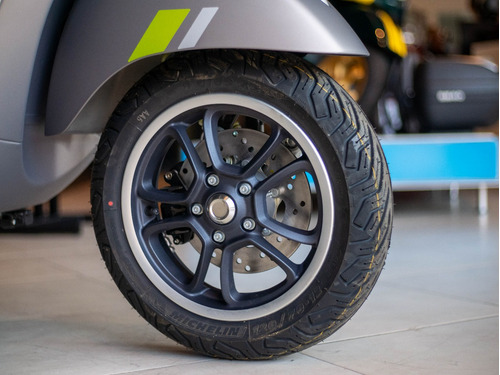 Vespa Gts 300 Supertech C/ Inyección Electrónica Entrega Hoy