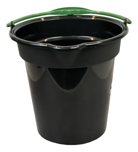 Balde Con Pico Vertedor Asa Plastico Graduado 8lt Resistente Color Negro