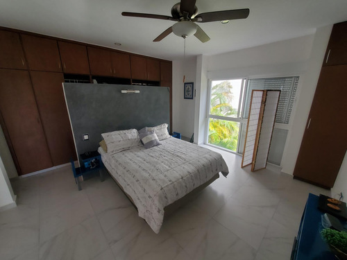 Departamento En Venta En Playa Del Carmen En Selvamar De 2 Niveles Con Beach Club