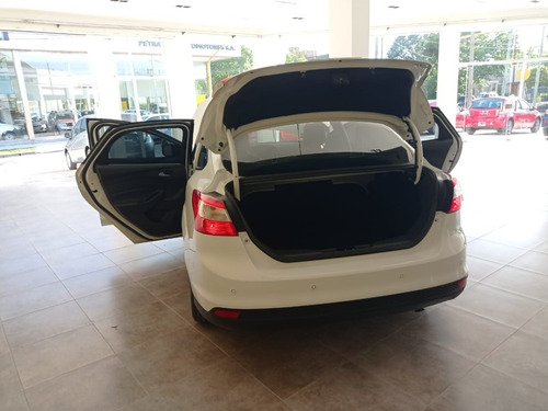 Ford Focus Iii 2.0 Sedan Se Plus At6/ Mod: 2015