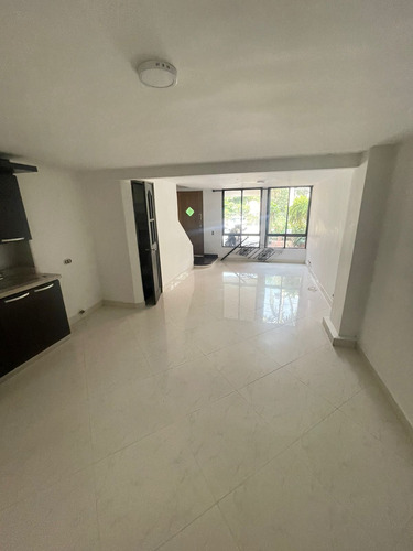 Casa Dúplex  En Arriendo Envigado Sector El Dorado