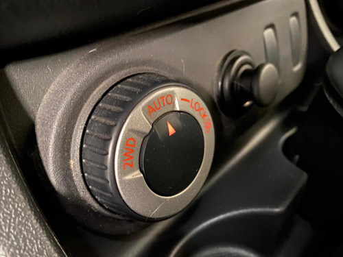 Imagen 10 de 11 de Renault Duster 2.0 4x4 Luxe 138cv 2011