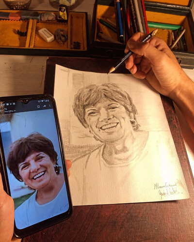 Retratos E Ilustraciones En Lapices Y Carbonillas