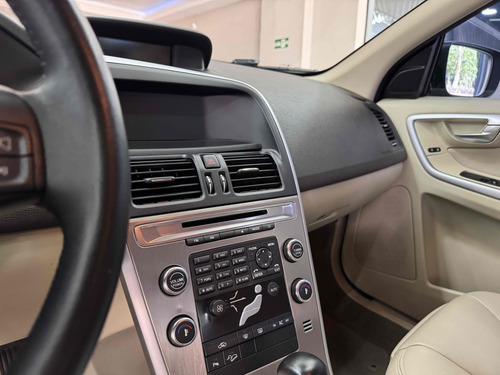 Volvo XC60 3.0 T6 TOP AWD TURBO GASOLINA 4P AUTOMÁTICO