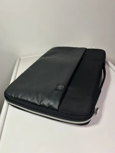 Hp Laptop 14 Intel Core I3 8gb Windows 11 (Usado)