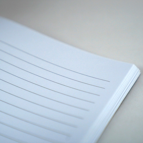 Imagen 2 de 3 de Cuaderno A5 Rayado Nuwa Bulgaro Topo Cosido - Tapa Blanda
