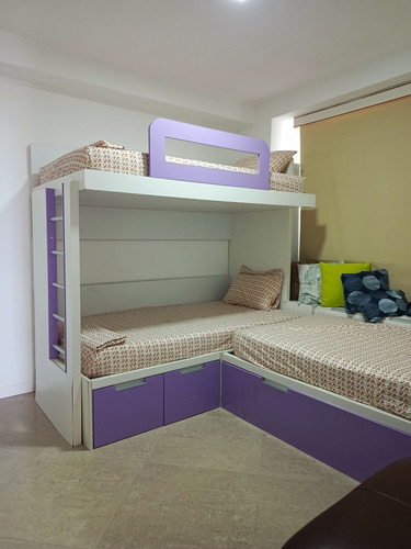 Apartamento En Alquiler Fijo, Blue Bay Playa Moreno. Pampat