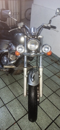 Imagem 3 de 3 de Honda Vt600