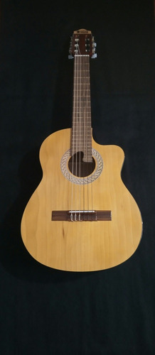 Imagen 1 de 2 de Requinto Profesional Saucisa