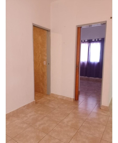 Depto 2 Amb Amplio (puede Dividirse Como 3 Amb) Con Patio Y Cochera - Z/bº Cartero
