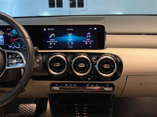 Imagem 17 de 19 de Mercedes Benz A200 Sedan Advance 2020/2020