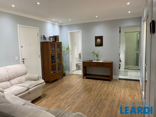 Imagem 5 de 15 de Apartamento - Empresarial 18 Do Forte - Sp - 677166