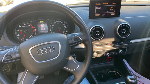 Audi A3 - 1.8 Tfsi Sedan Stronic 180 Cv