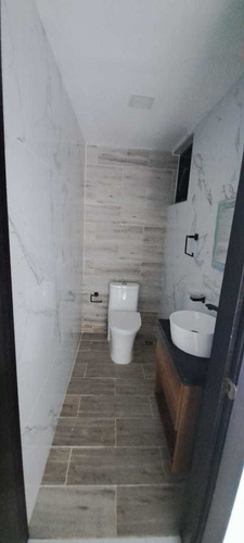 Imagen 14 de 30 de Vendo Apa. En La Mejor Zona De Bella Vista.147 Mts2