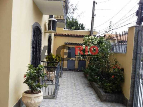 Casa Em Condomínio-à Venda-vila Valqueire-rio De Janeiro - Vvcn30045