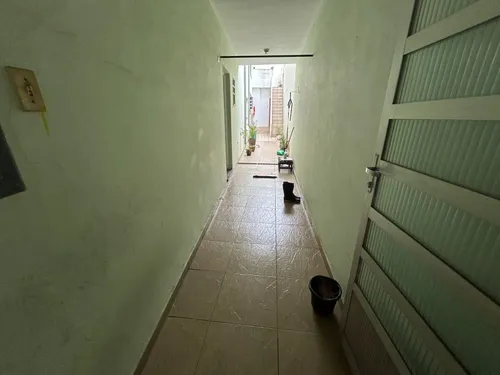 Vende-se Sobrado Sta Emília.