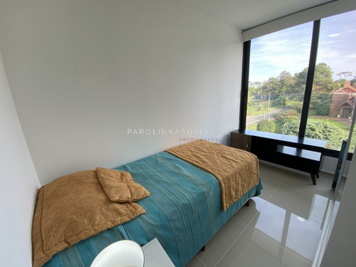 Apartamento En Venta 3 Dormitorios!