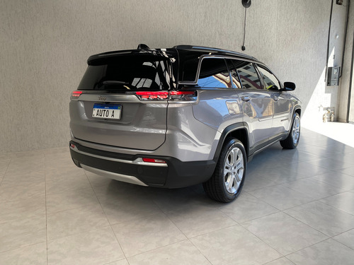 Jeep Commander 1.3 Longitude 5L Turbo Flex Aut. (T270) 5P