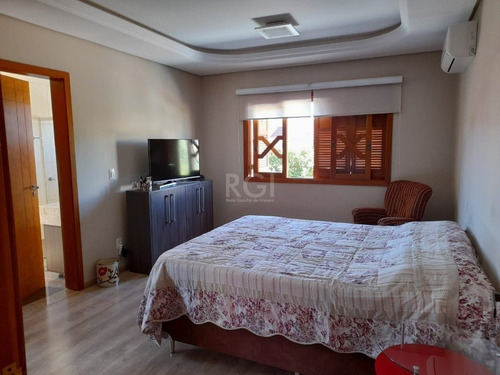 Casa Em Espírito Santo Com 3 Dormitórios - Lu432239