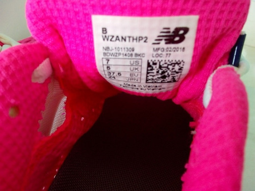 Tênis Feminino New Balance*
