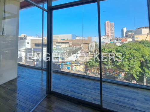 Céntrico Local Comercial Planta Libre 152 M2