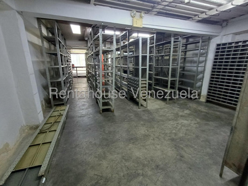 Espectacular Local En Alquiler Quinta Crespo #25-20686