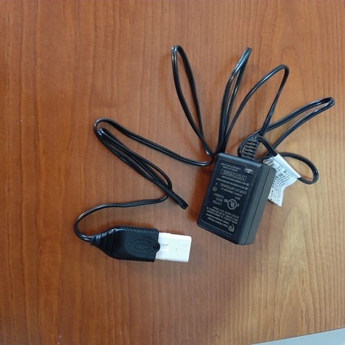 Imagen 1 de 4 de Cargador Para Montables Eléctricos Prinsel 12 Volts